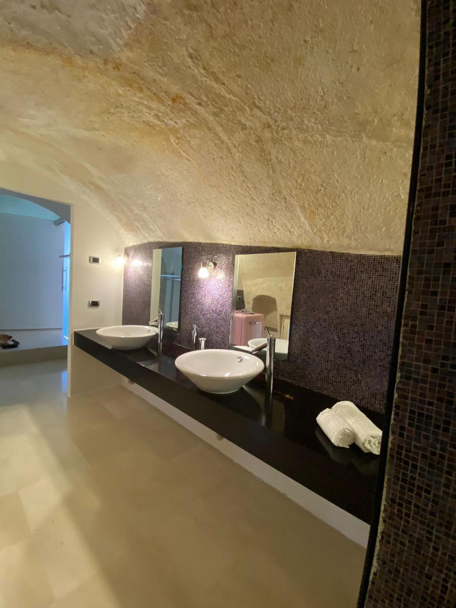 Residence Le Vie Del Mosto Матера Екстер'єр фото